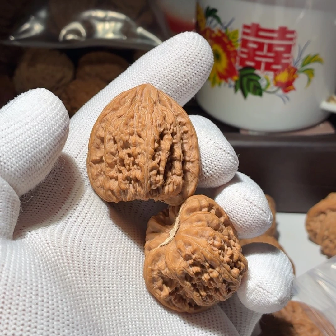 b***t文玩核桃吊坠密纹 36全品 不退
