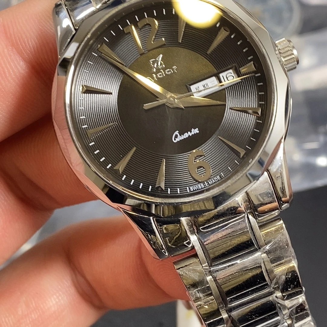 孤品瑞士朗达石英