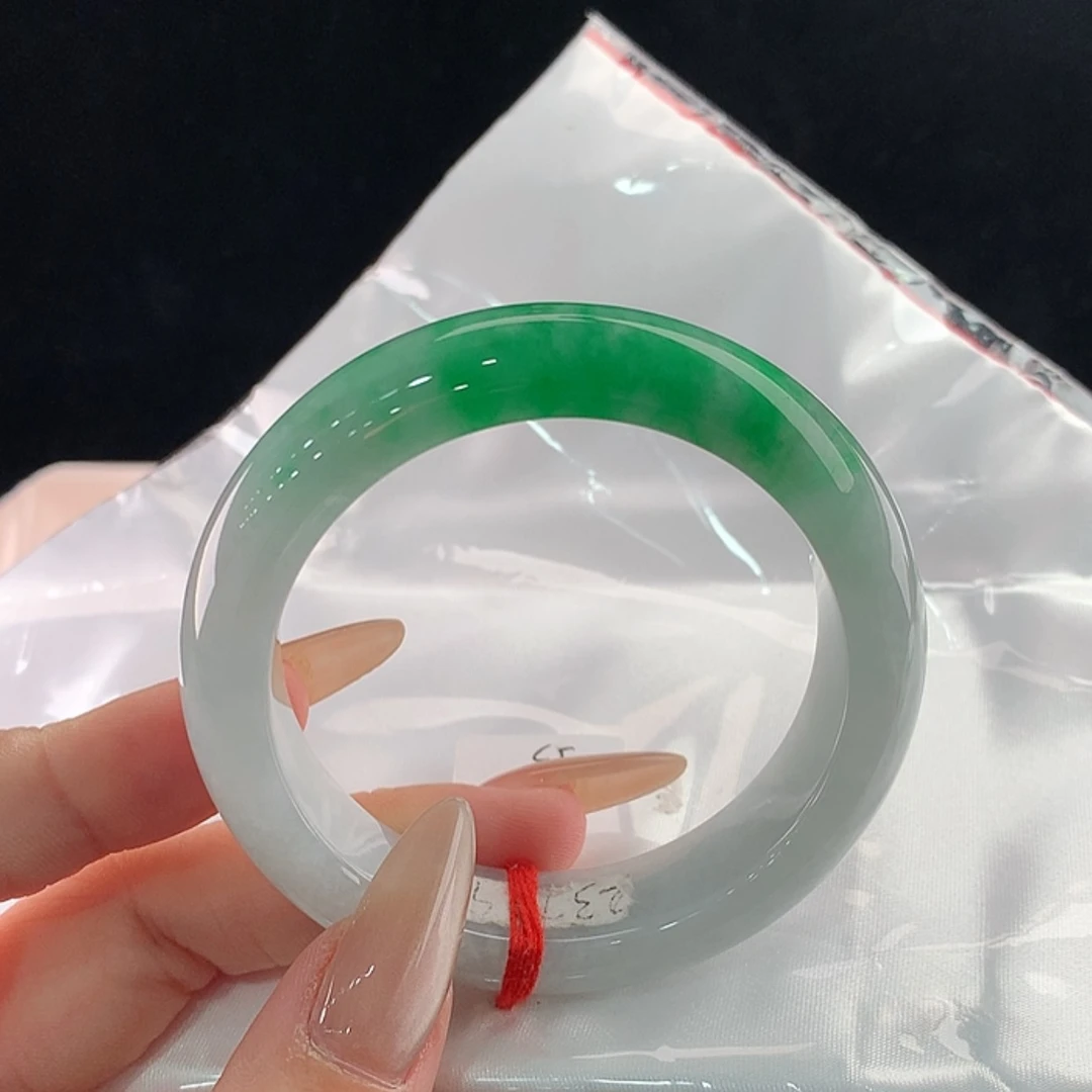 【闪购商品】未镶嵌手镯翡翠52/53