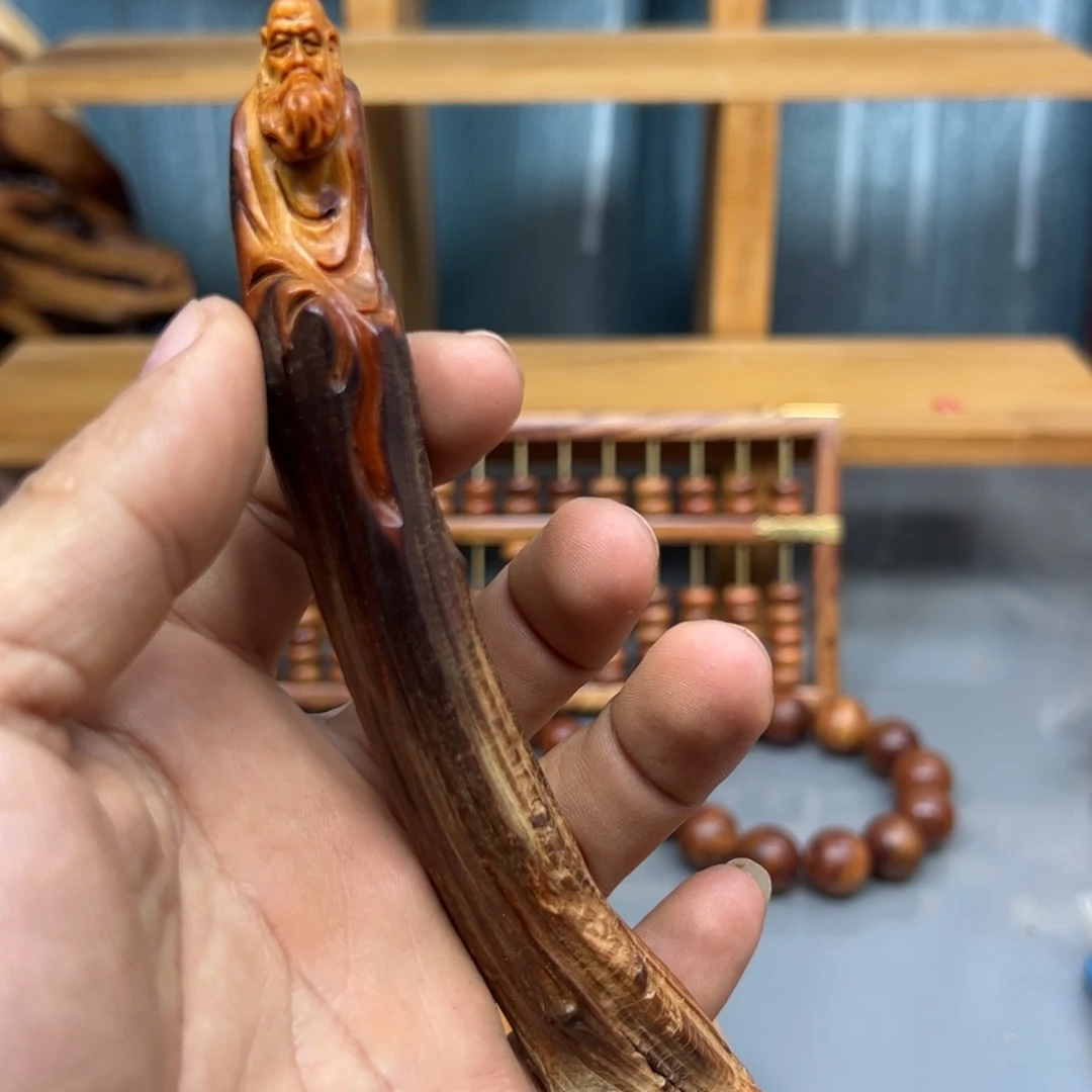 林***肆木崖柏木摆件手把件