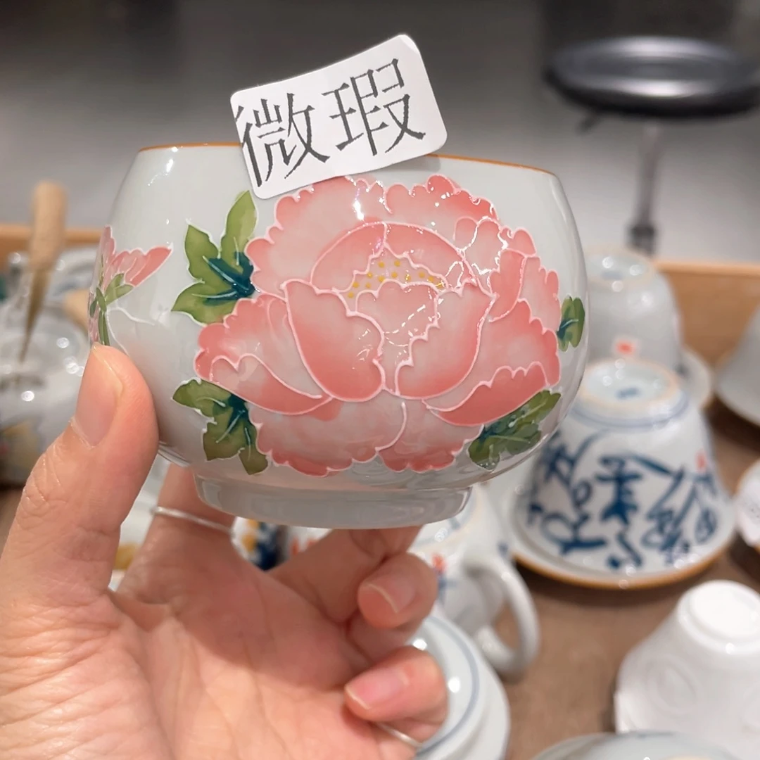 釉下彩纯手绘有瑕