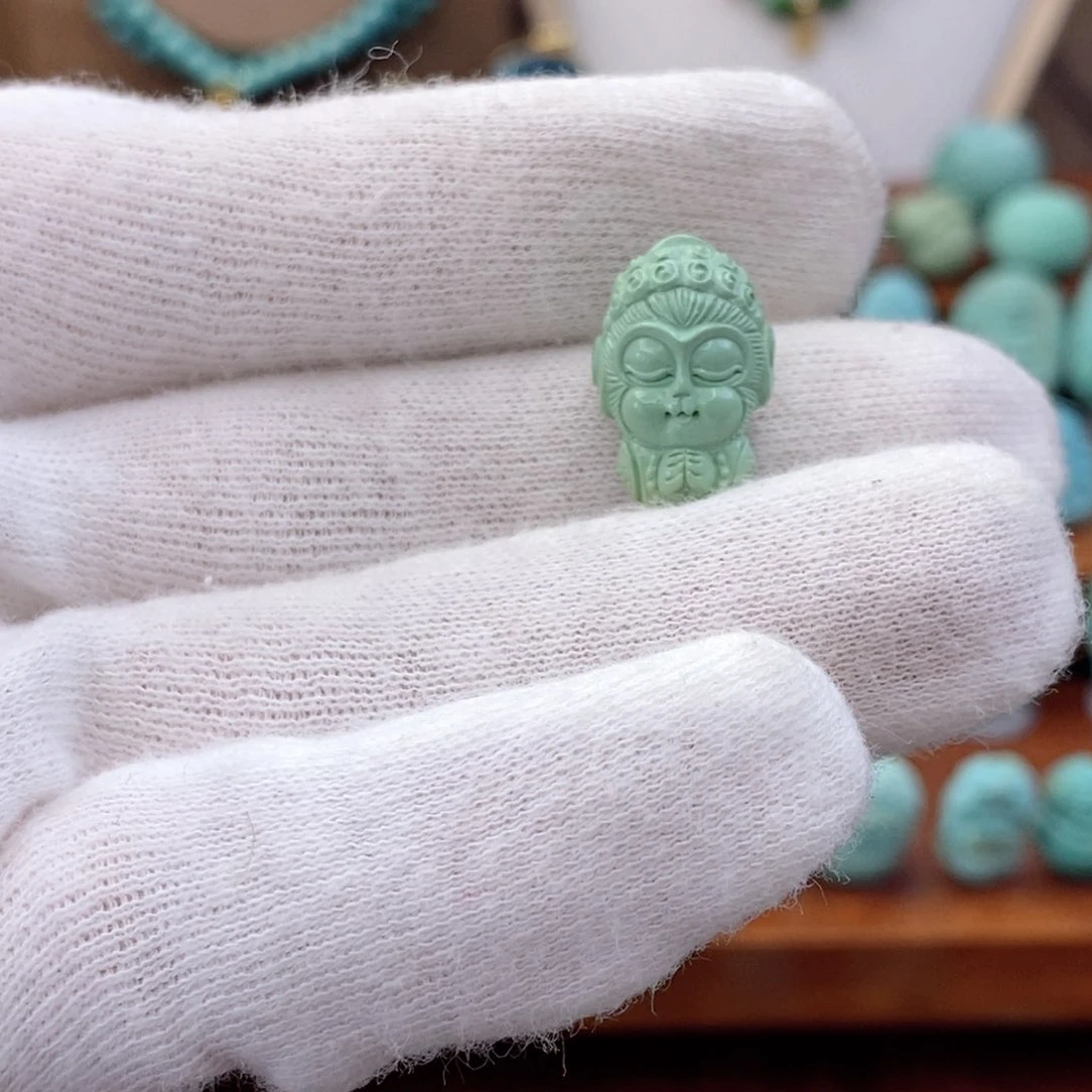 未镶嵌绿松石珠宝奇石