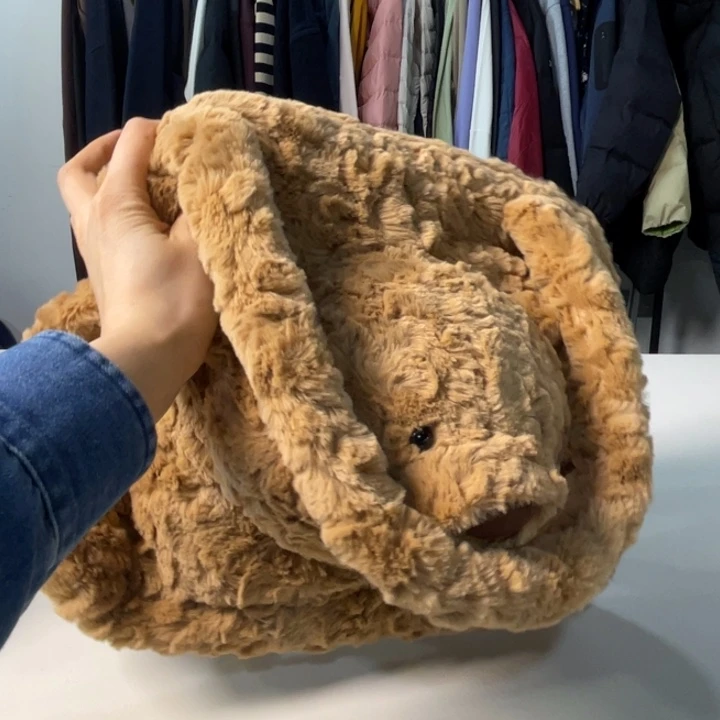 瓷片88。。。。。。。。。。。。