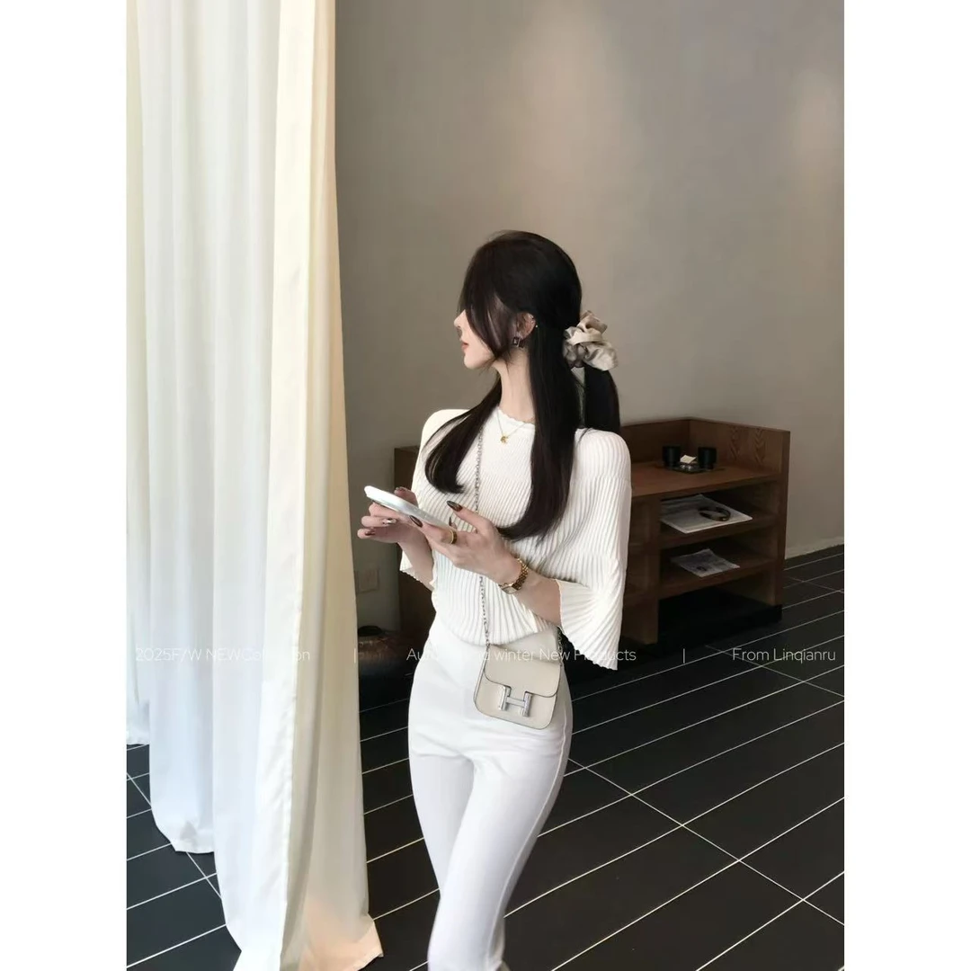 【林千入·淡人松弛】秋季新款微弹休闲裤+白色设计感上衣时尚套装