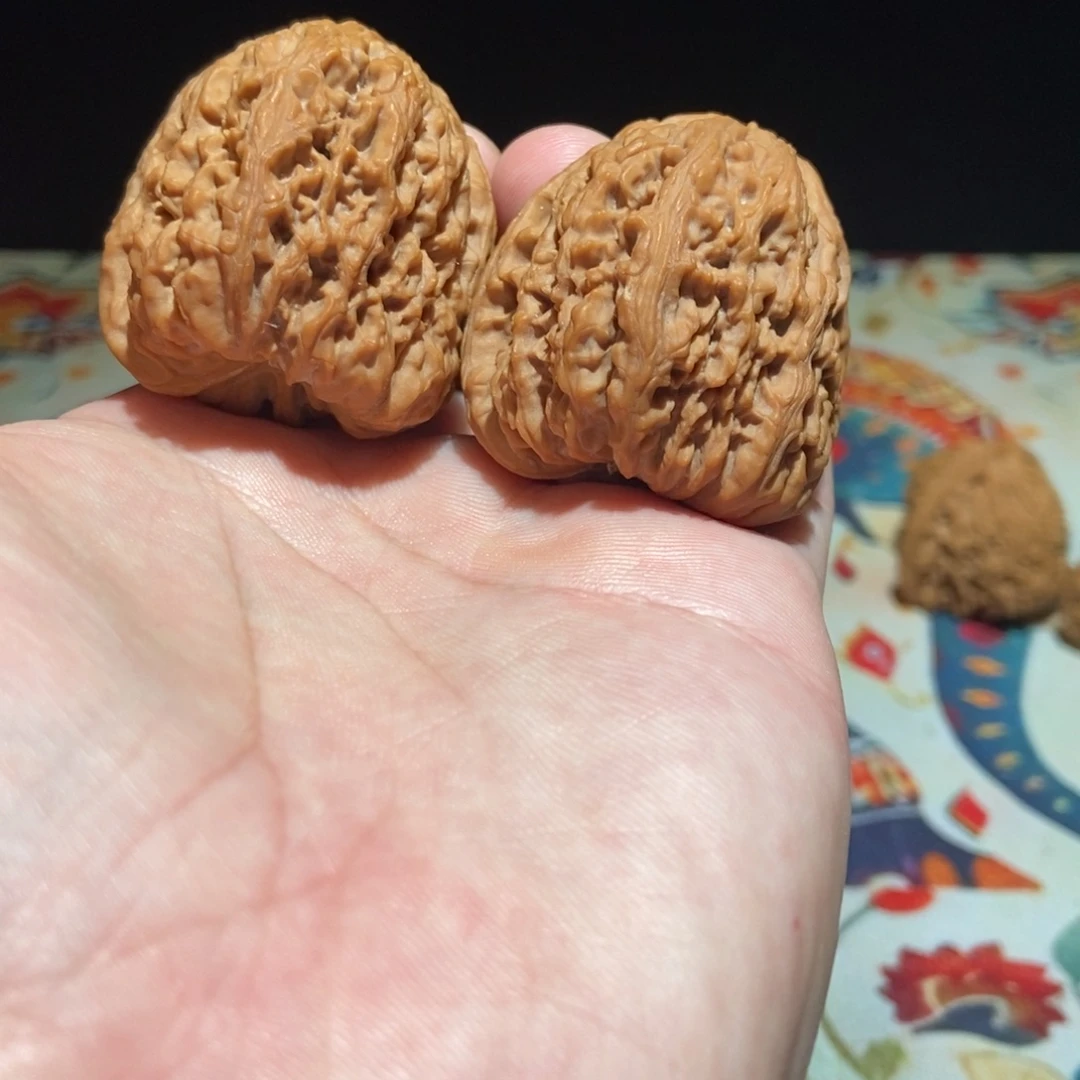 文玩核桃吊坠南疆