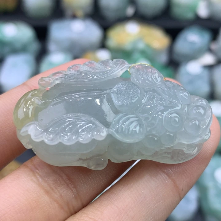 翡翠未镶嵌颈饰天然缅甸翡翠