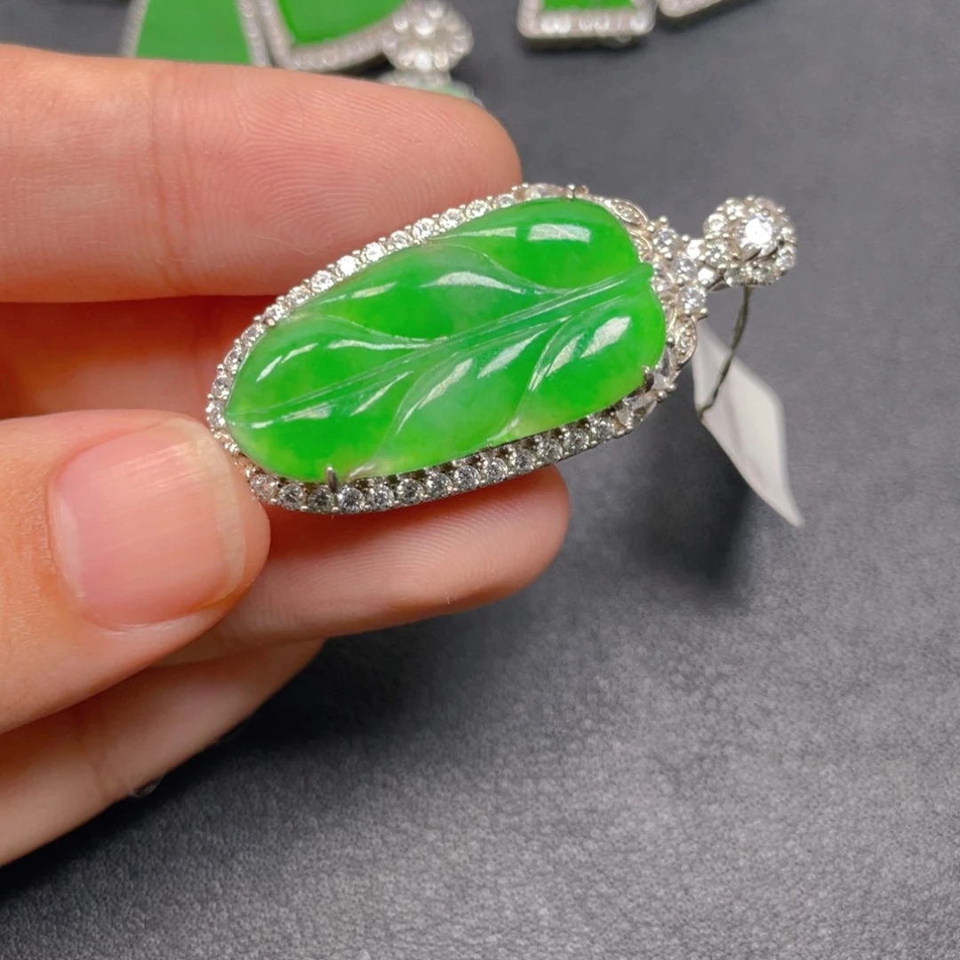 翡翠银S925镶嵌吊坠(不含链)