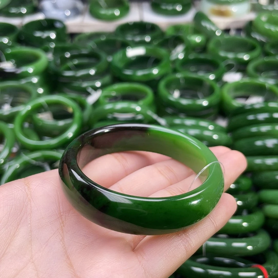 未镶嵌手镯和田玉（碧玉）