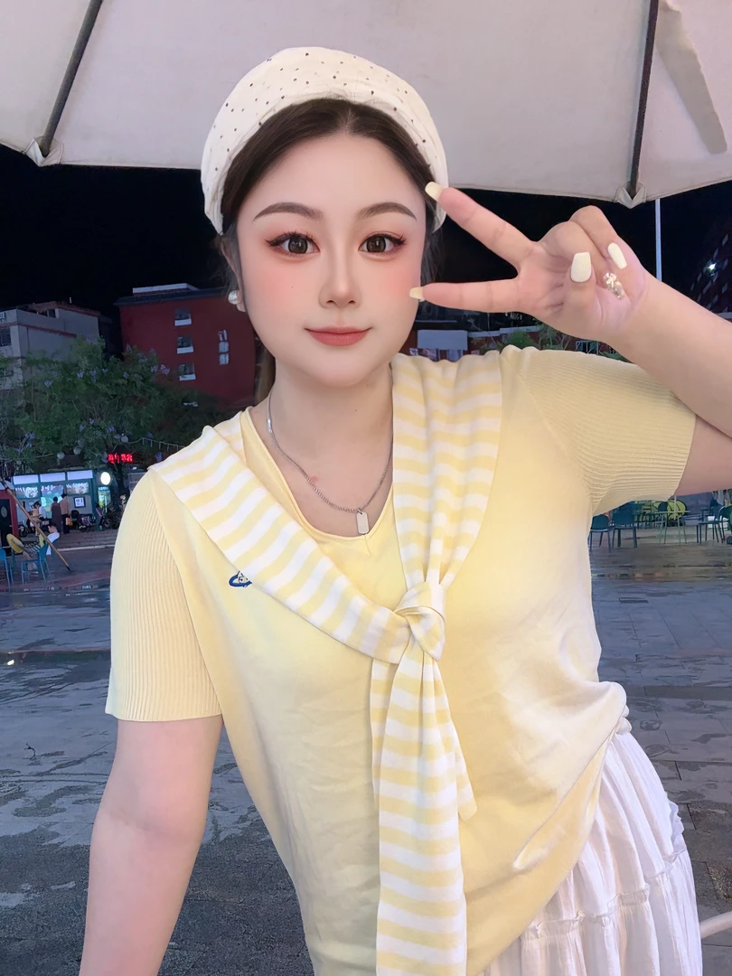 0477*小马刺绣条纹披肩外穿短袖t恤女时尚夏季针织衫收腰v领上衣