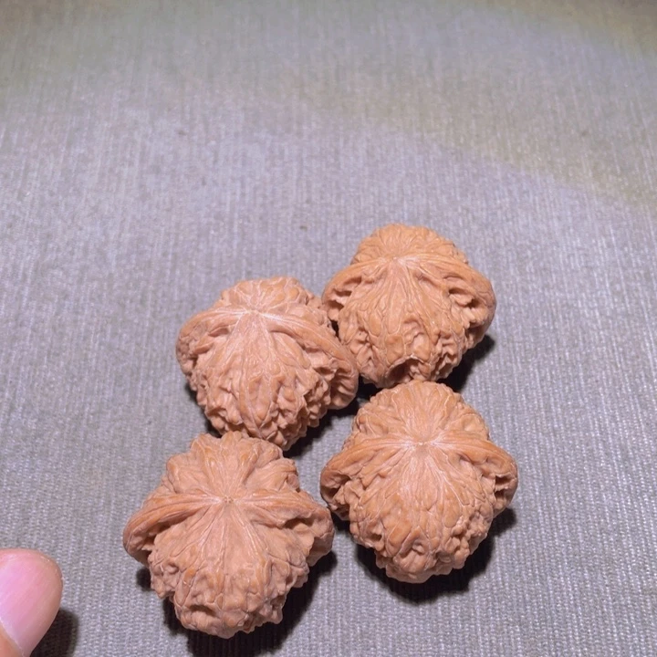 文玩核桃吊坠磨盘