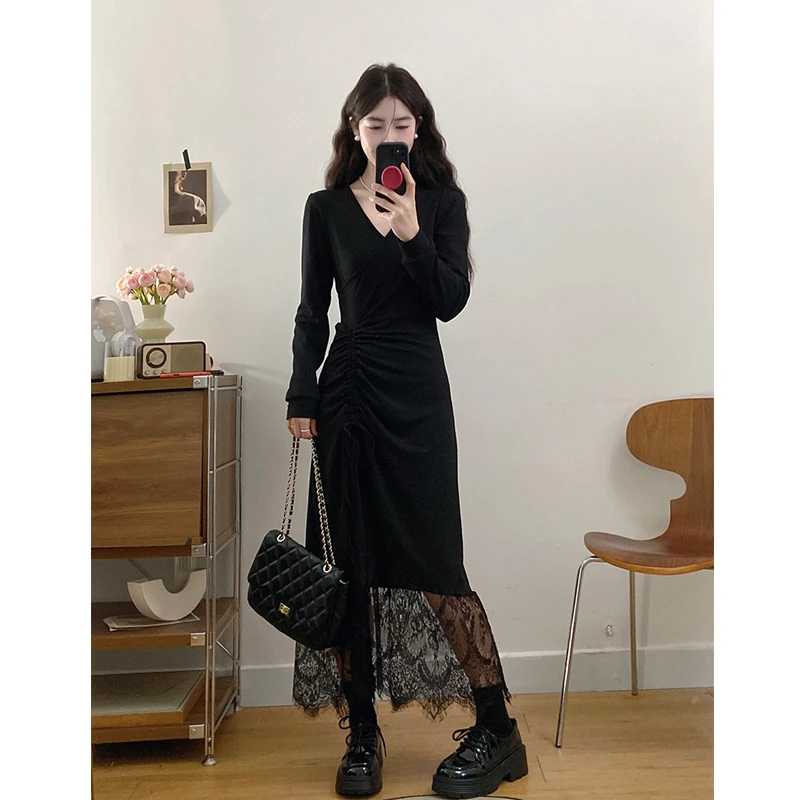 大码针织裙蕾丝v领腰部抽褶连衣裙高级感2025春季新款内搭打底裙