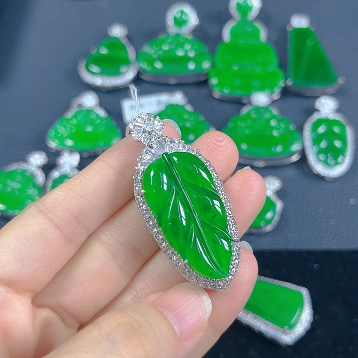 翡翠银S925镶嵌吊坠(不含链)