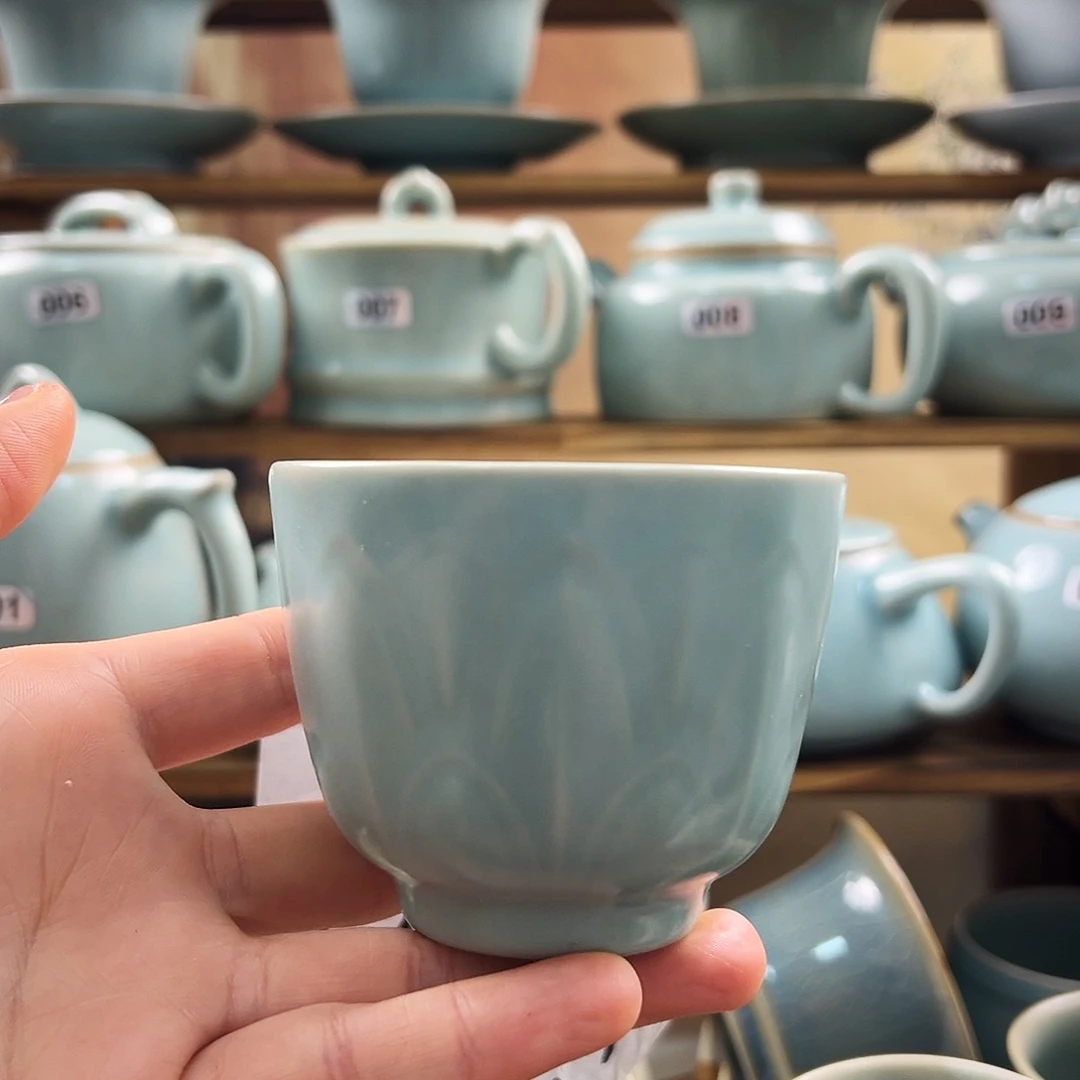 仿古釉水莲瓣杯开播