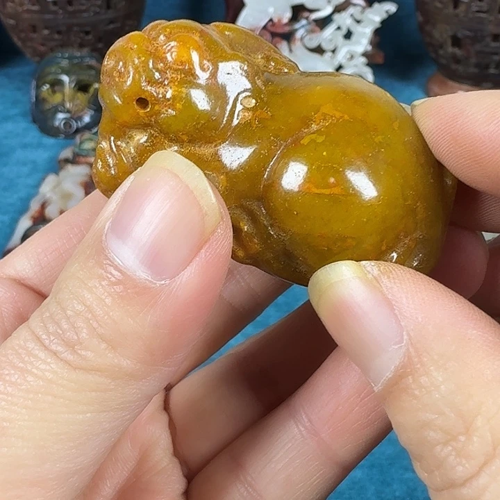 和田玉（糖玉）未镶嵌挂件