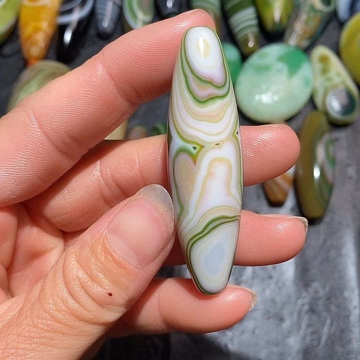 狼***哥玛瑙/玉髓合金颈饰