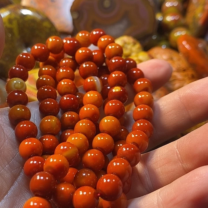 y***i未镶嵌手链玛瑙/玉髓