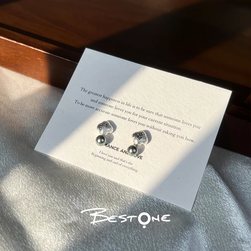 合金耳饰  铜镀金 百搭四叶草设计师耳钉 925银耳针 ZZ5119595