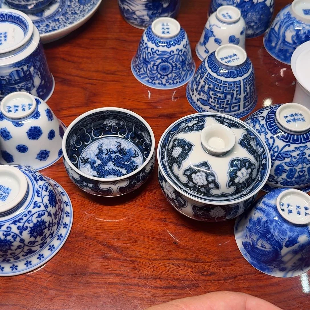 雨***天柴窑青花满绘龙纹套组