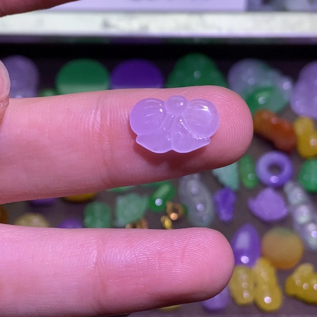 颈饰未镶嵌翡翠吊坠