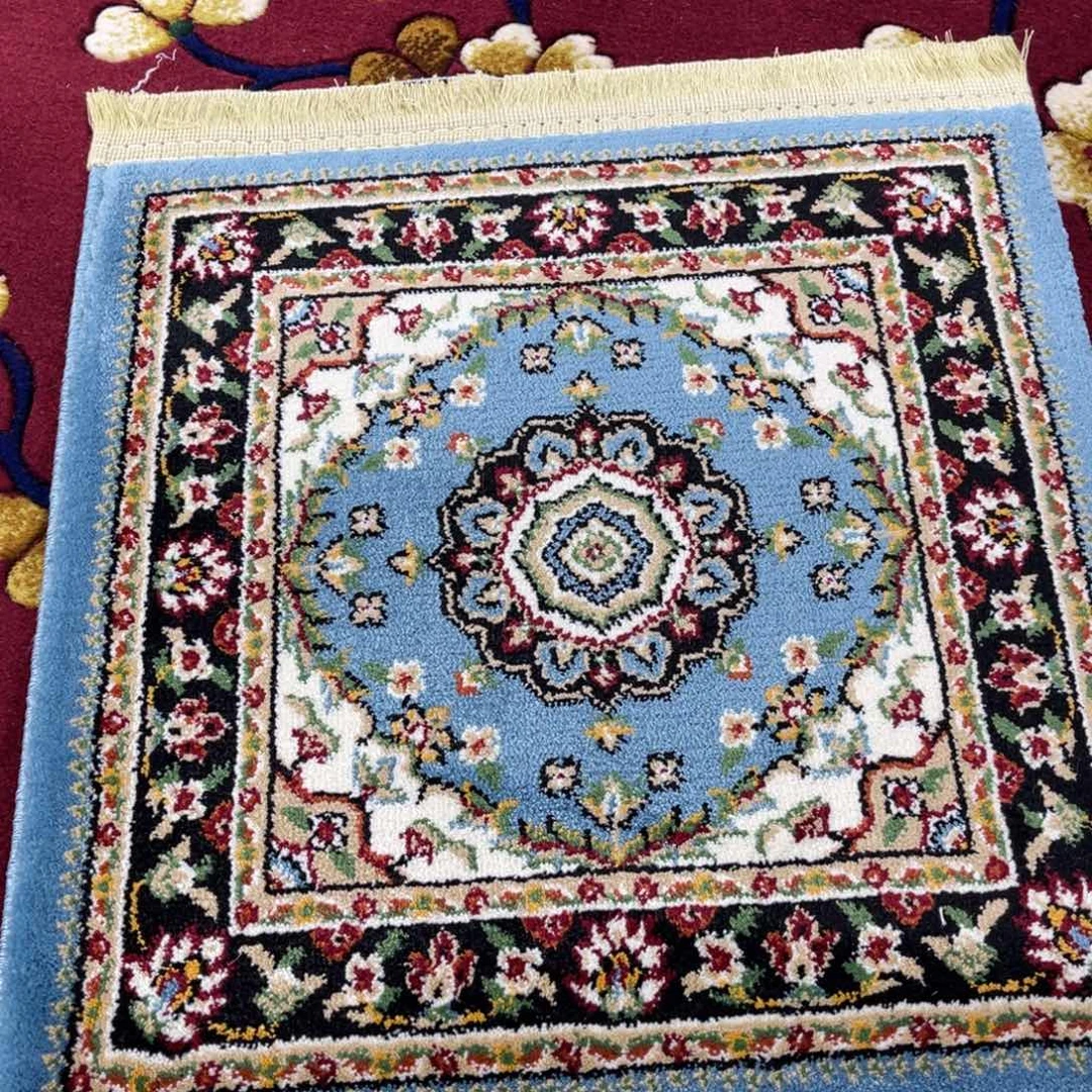 羊毛40×40混纺福利小垫子