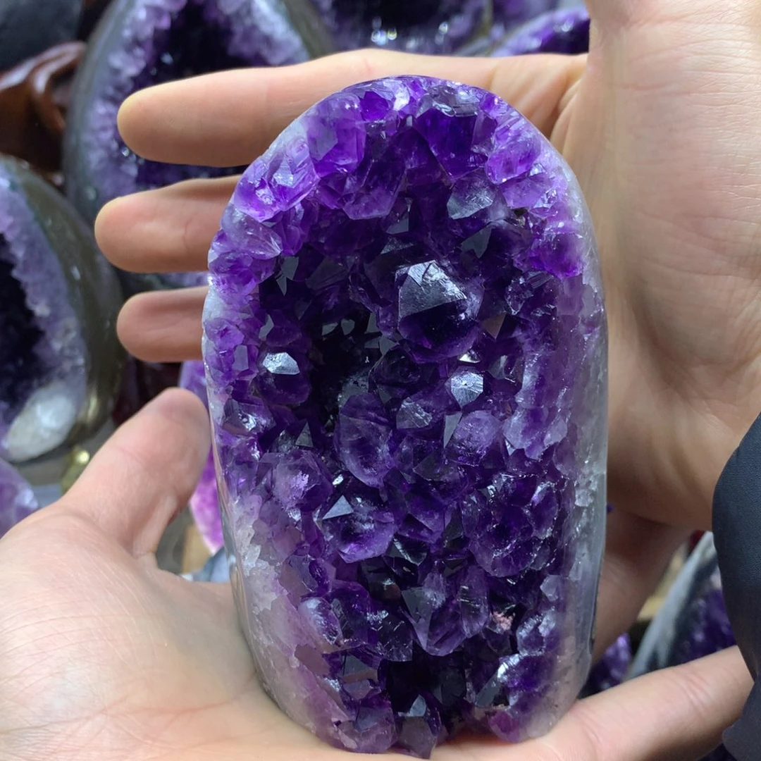 紫晶大型摆件（非配饰）未镶嵌