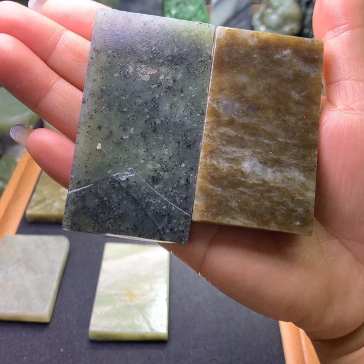 圣***客和田玉（糖玉）未镶嵌珠宝半成品