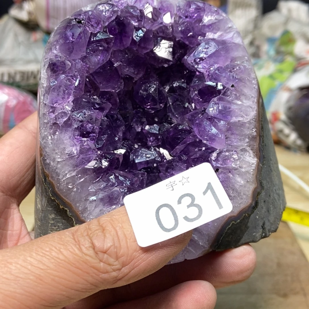 紫晶天然水晶摆件未镶嵌