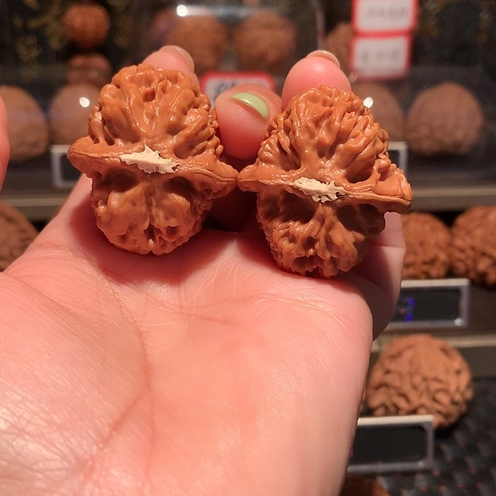 文玩核桃把件红莲