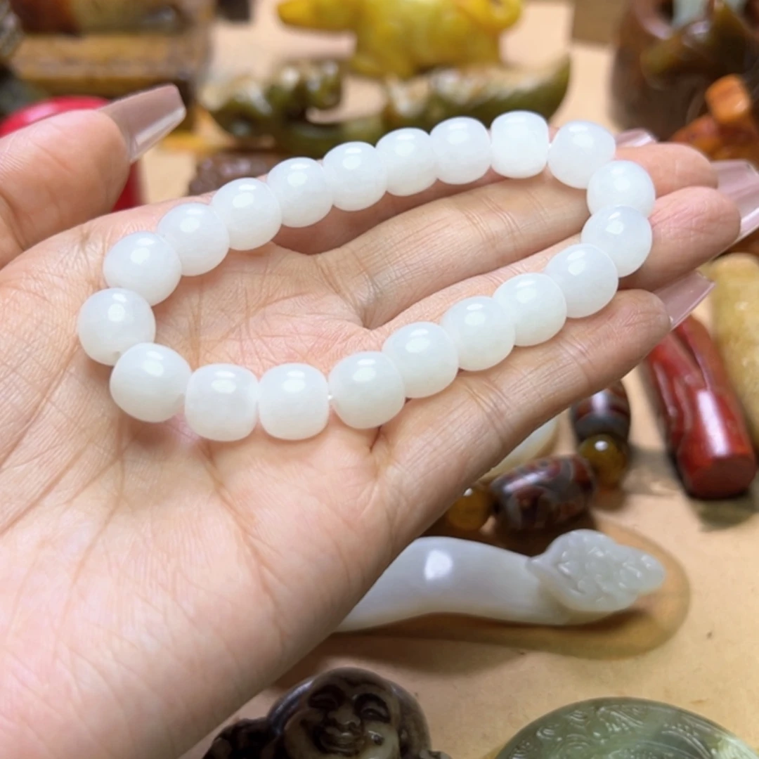 【闪购商品】蛇纹石玉颈饰未镶嵌