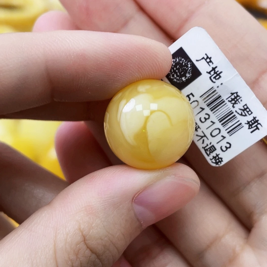 未镶嵌琥珀珠宝奇石入****.17.4mm奶咖浓蜡妖花