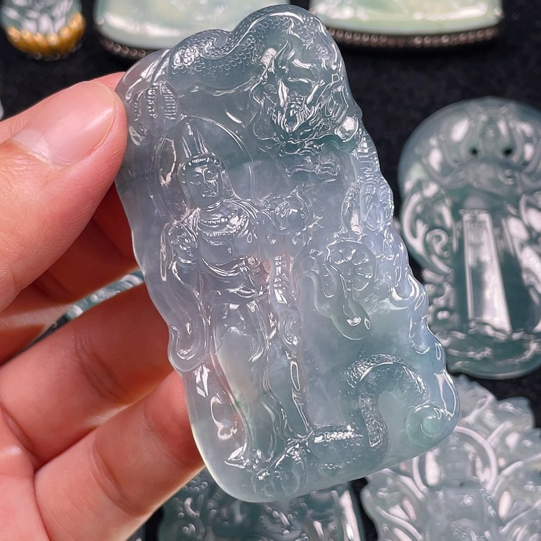 颈饰未镶嵌翡翠6，