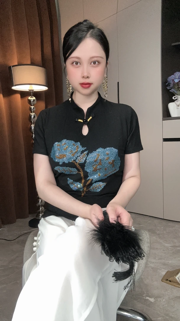 [雨鑫新中式国风领玫瑰花]时尚女装镶钻短袖打底衫