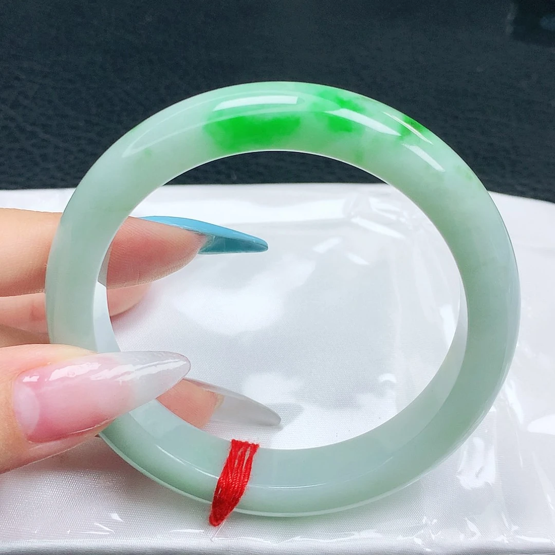 翡翠手镯未镶嵌翡翠58.0飘阳绿正圈