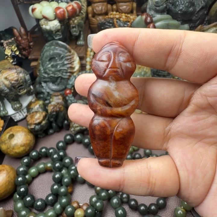 豆***岫岩河磨玉（透闪石质玉）未镶嵌珠宝奇石