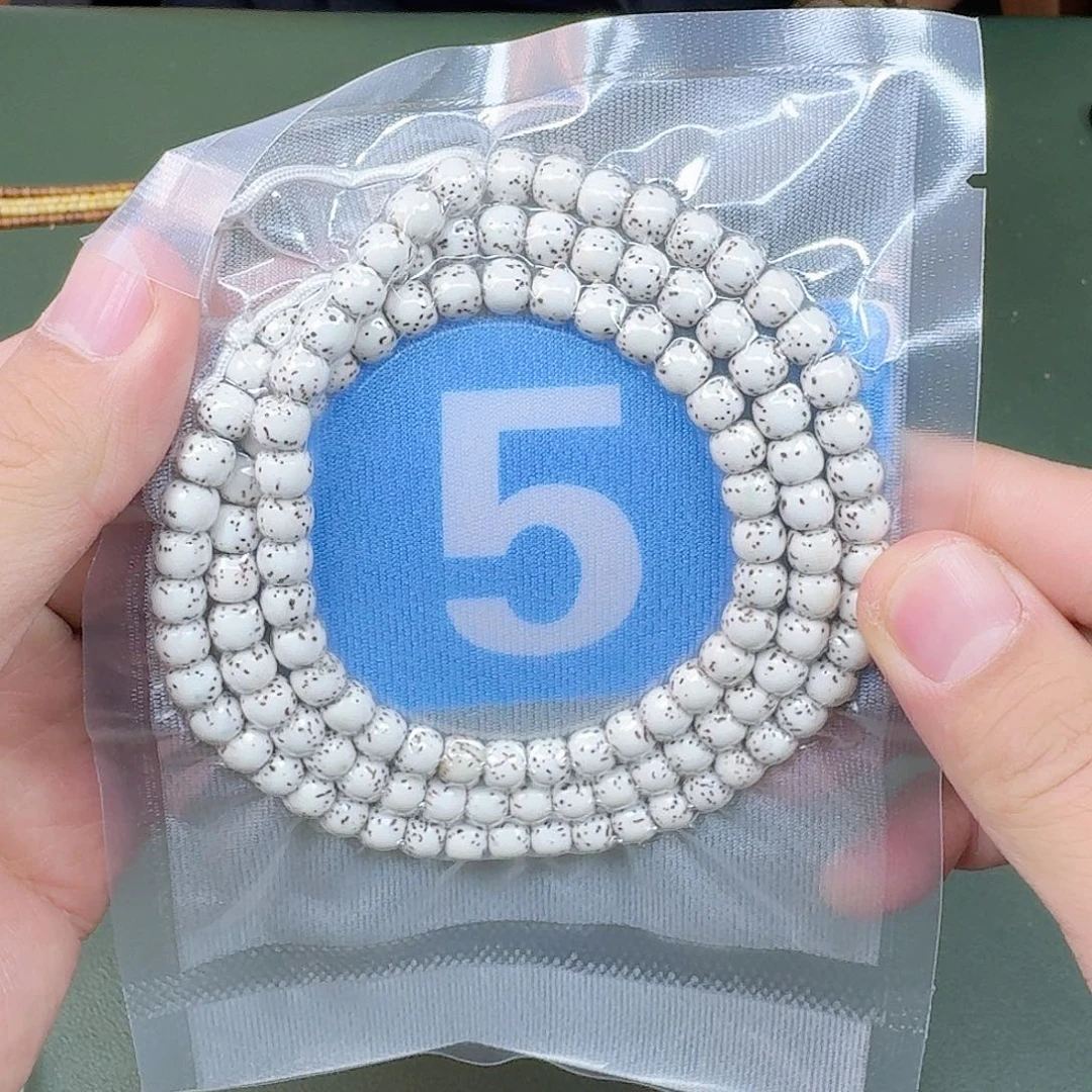 星月菩提吊坠76脖挂。   5