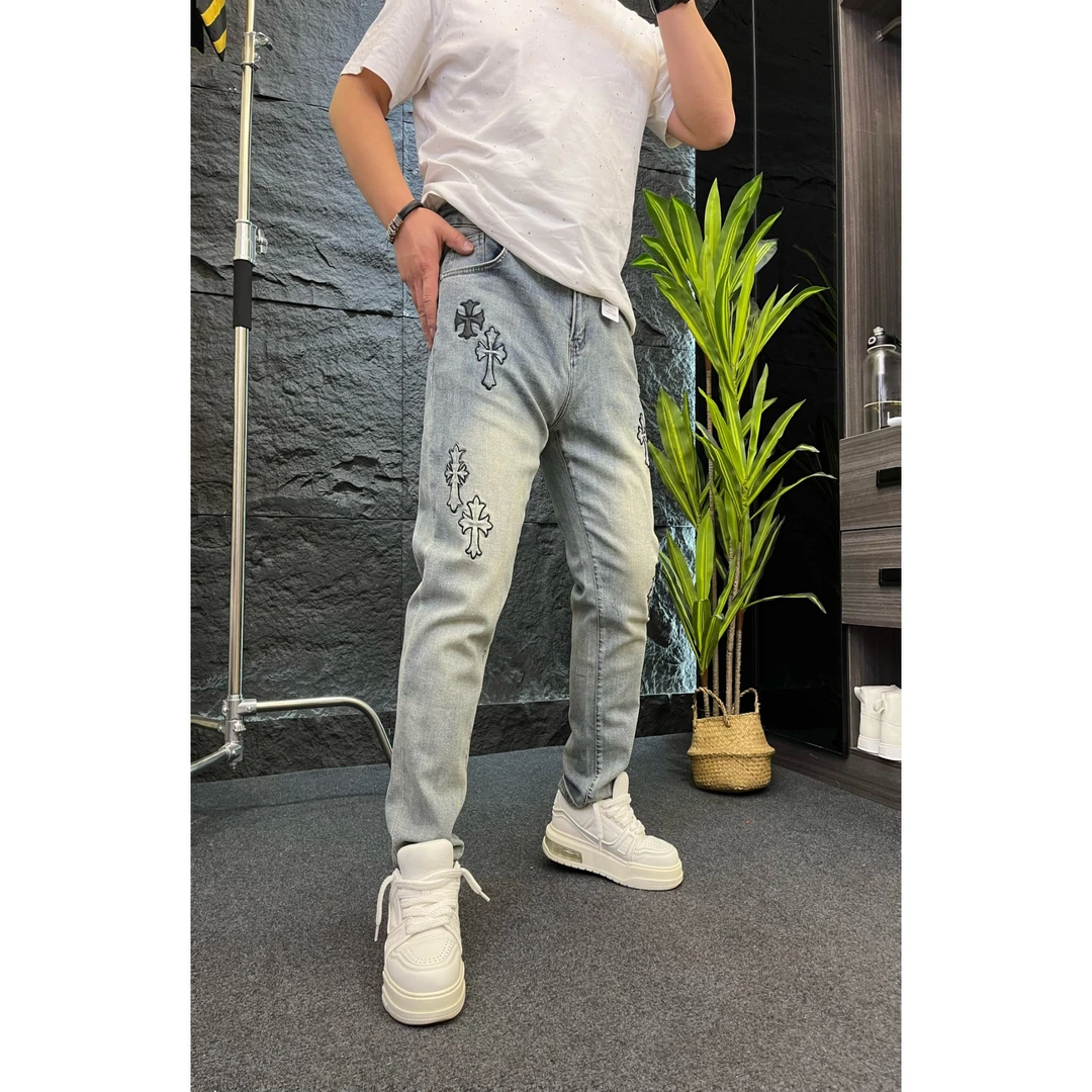 拼皮刺绣磨破做旧时尚牛仔裤复古修身水洗牛仔裤