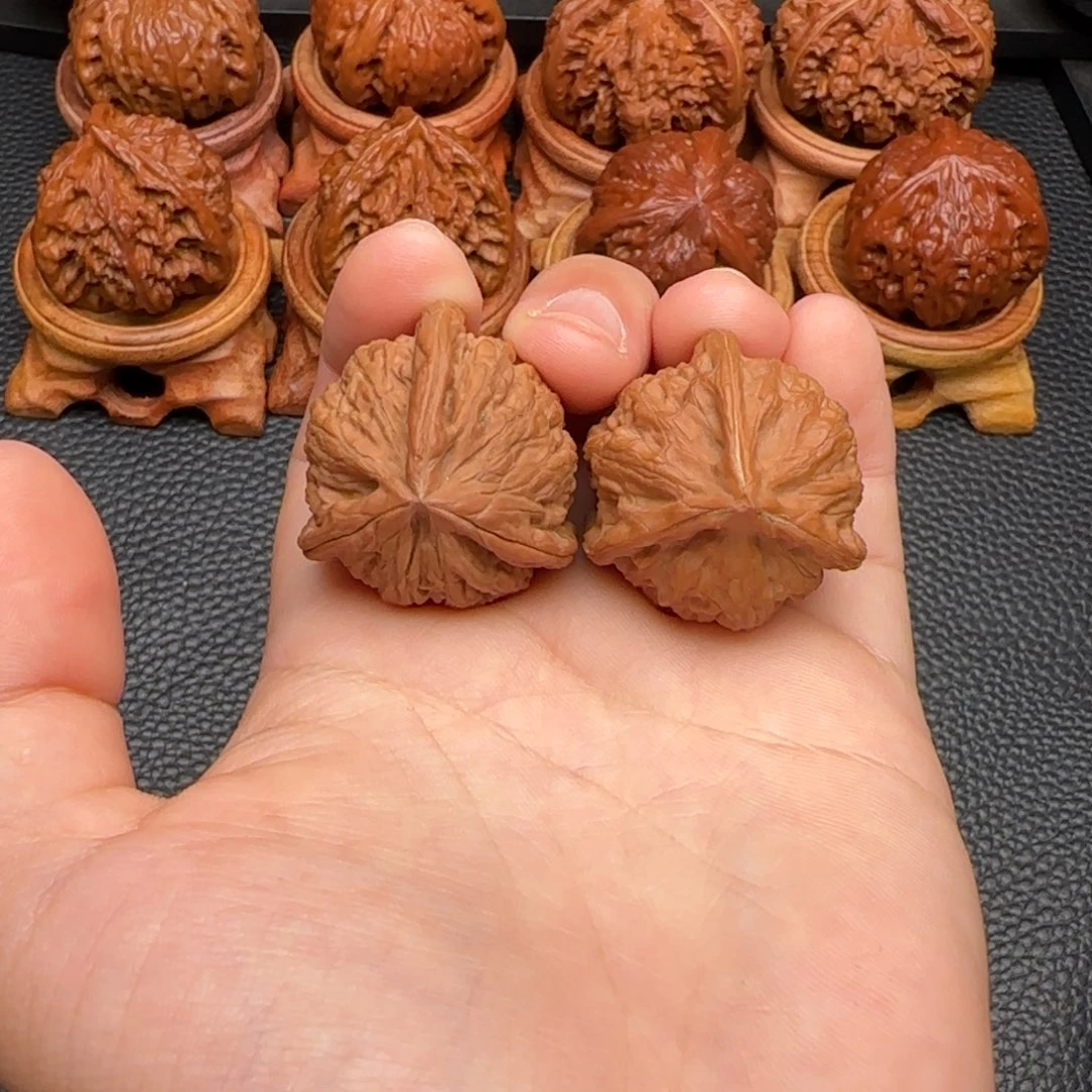 把件文玩核桃崔凯公子帽三棱 全品 29尺寸