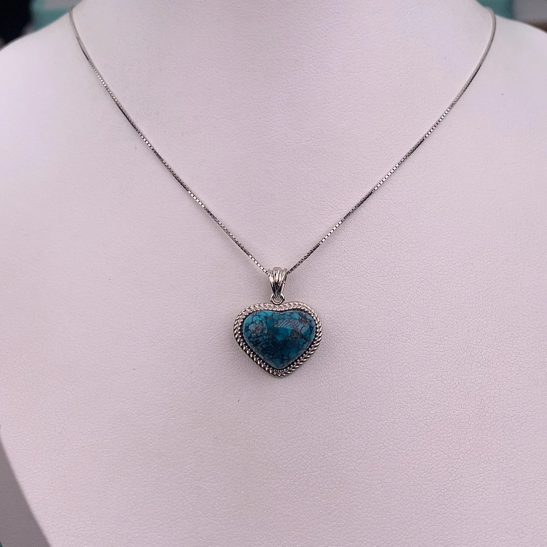 绿松石未镶嵌吊坠(赠链)