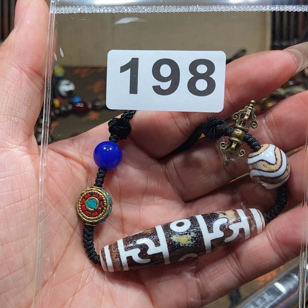 玛瑙/玉髓颈饰未镶嵌s***r