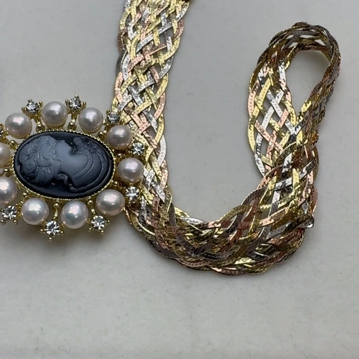 淡水珍珠颈饰未镶嵌