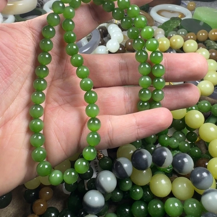 昵***称未镶嵌和田玉（碧玉）车挂