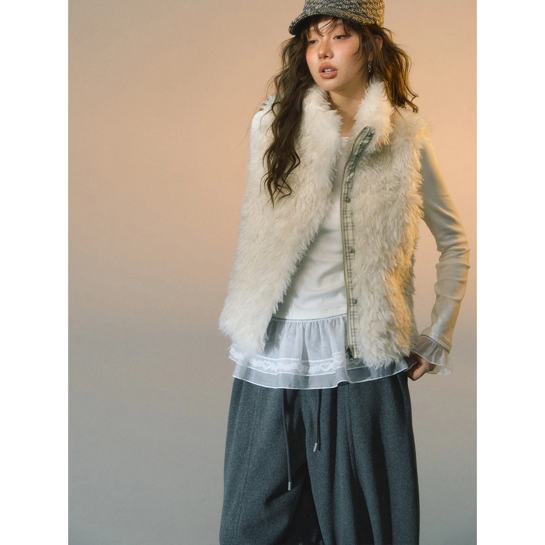 SOMESOWE格纹拼接羊羔毛双面穿马甲