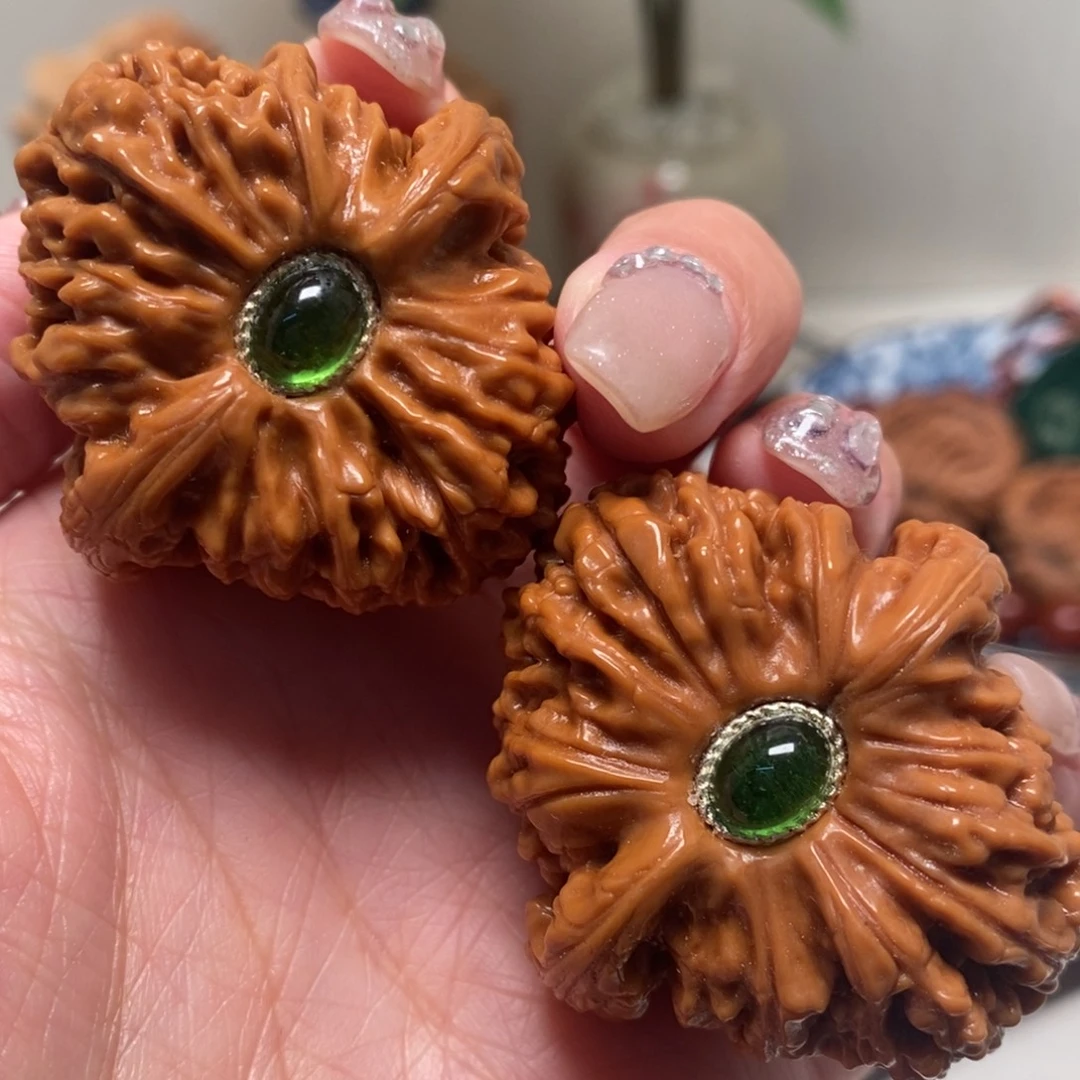 把件文玩核桃41尺寸南江石