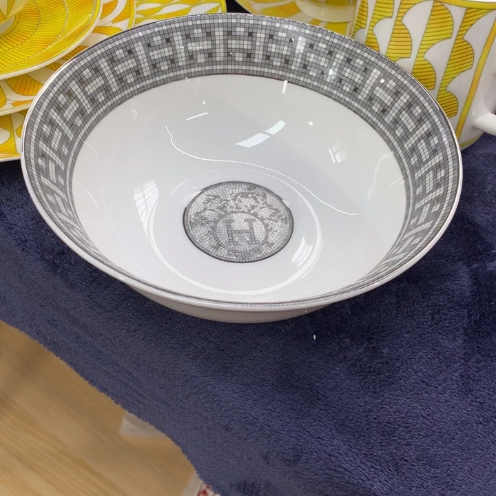 瓷片咖啡的香气是一个