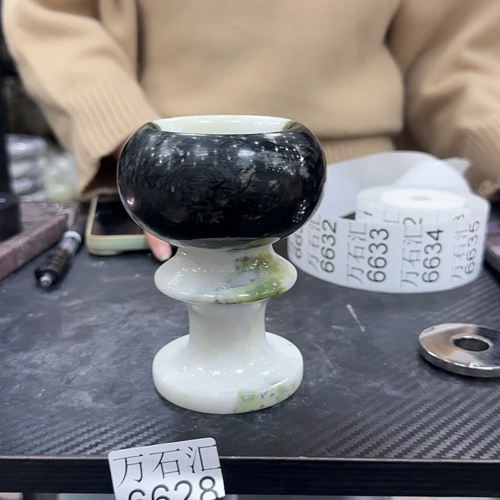 玉6628…………北国雪松