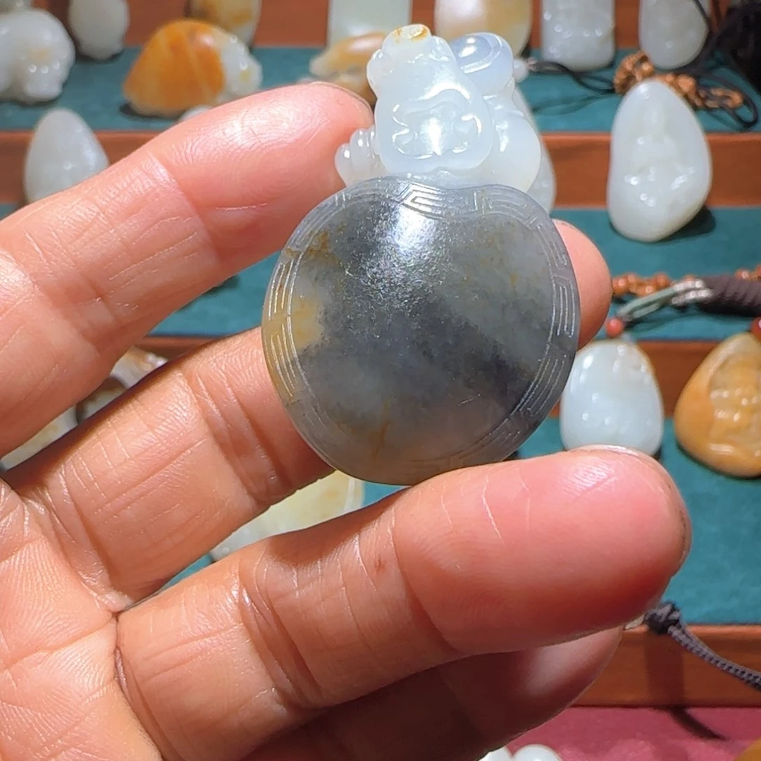 和田玉未镶嵌颈饰啊*