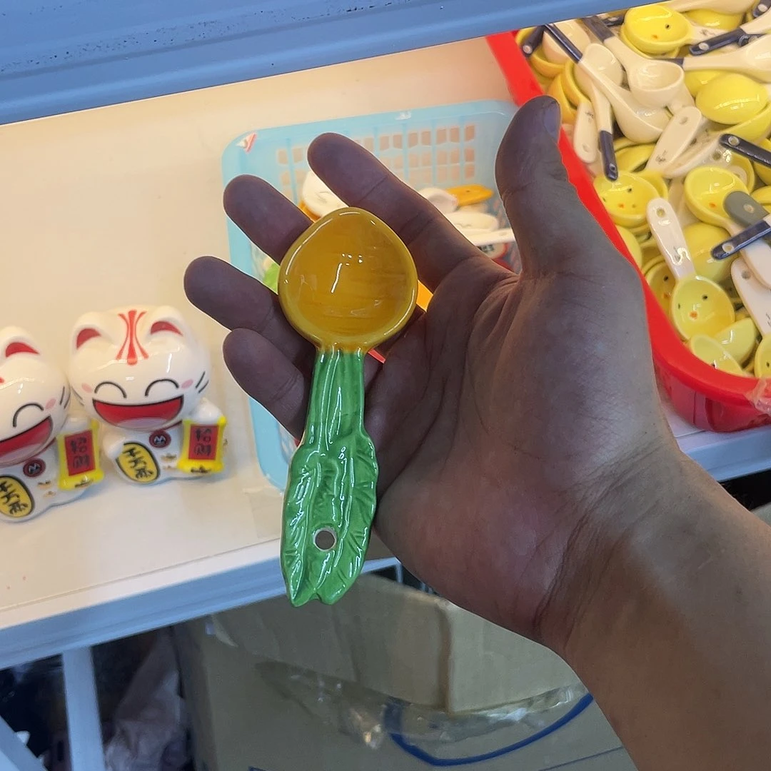 ￴****？满20包邮瑕疵陶瓷不退不换
