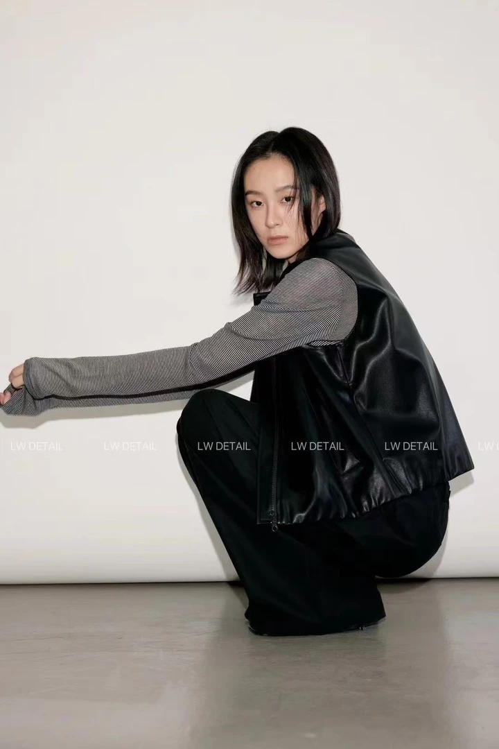 【左绣定制】2025年欧版原创仿小羊皮调皮性马夹861