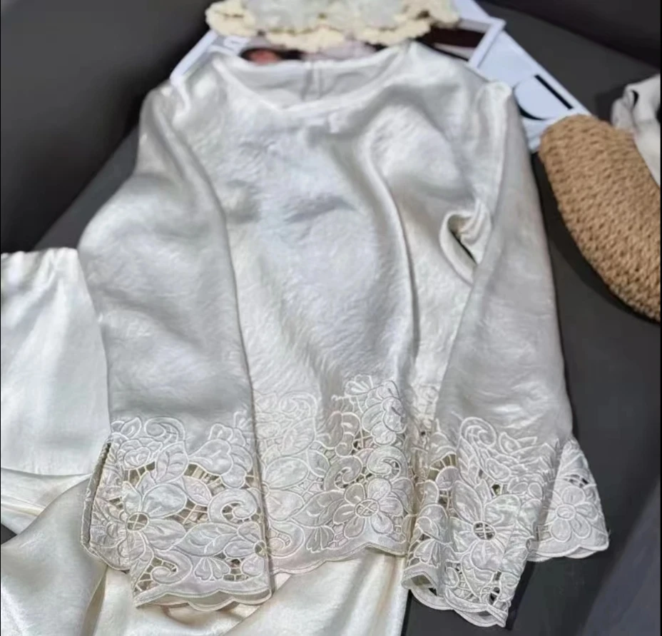 【浮世花】轻奢高级感气质时尚优雅女装上衣打底2025C18331娜火火