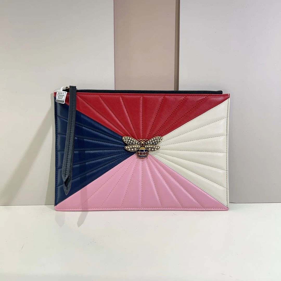 95新 GUCCI/古驰 GUCCI古驰蜜蜂手拿包a9322